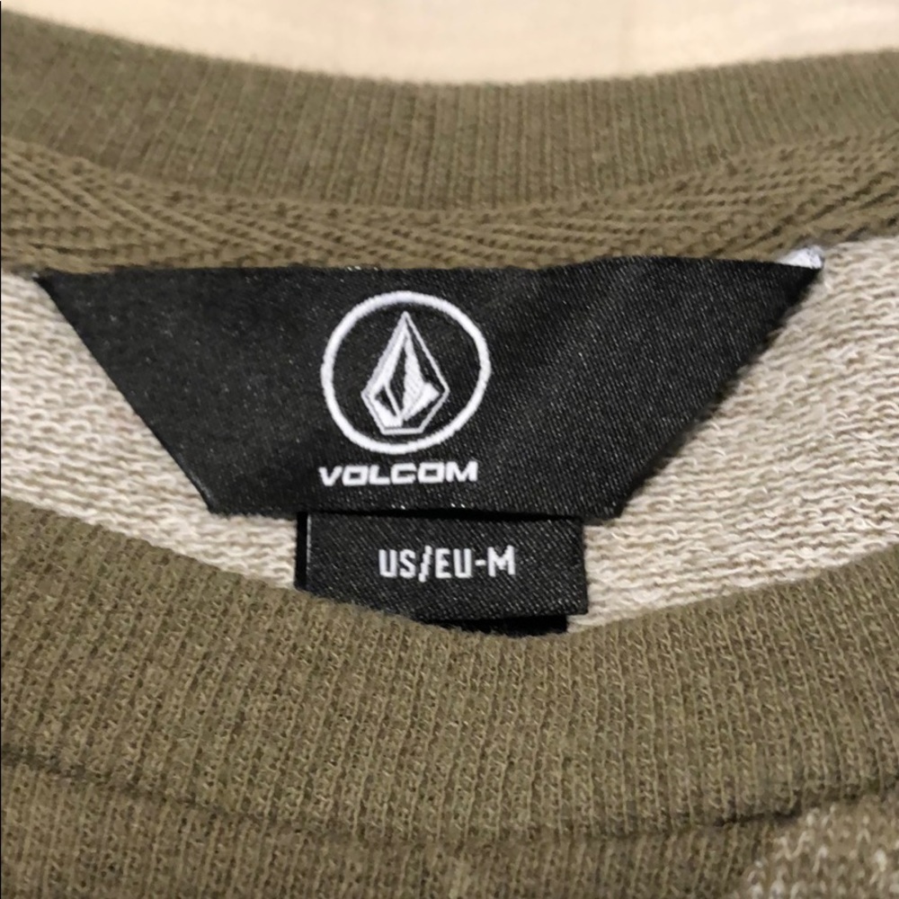 Volcom sweater. - Picture 3 of 4